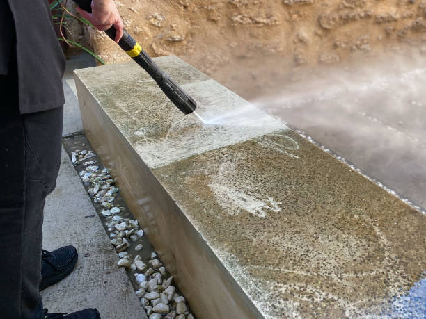 Why Choose Our Certified Pressure Washing Experts for Your Project Needs in Houma, LA?